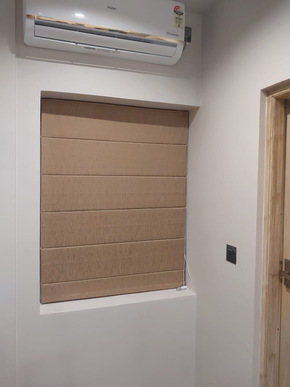 Roman Blinds 3 – Premium Dual Layer Fabric (Custom Size Available