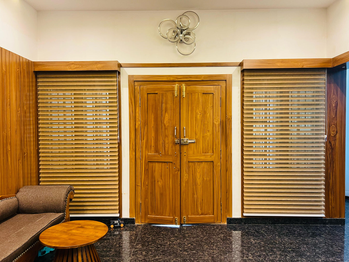 Wooden Blinds 4 – Premium Dual Layer Fabric (Custom Size Available